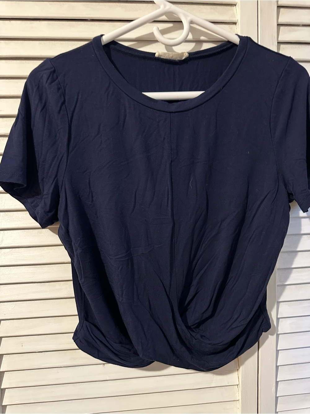 Twist-Hem Navy Short Sleeve Crop Top